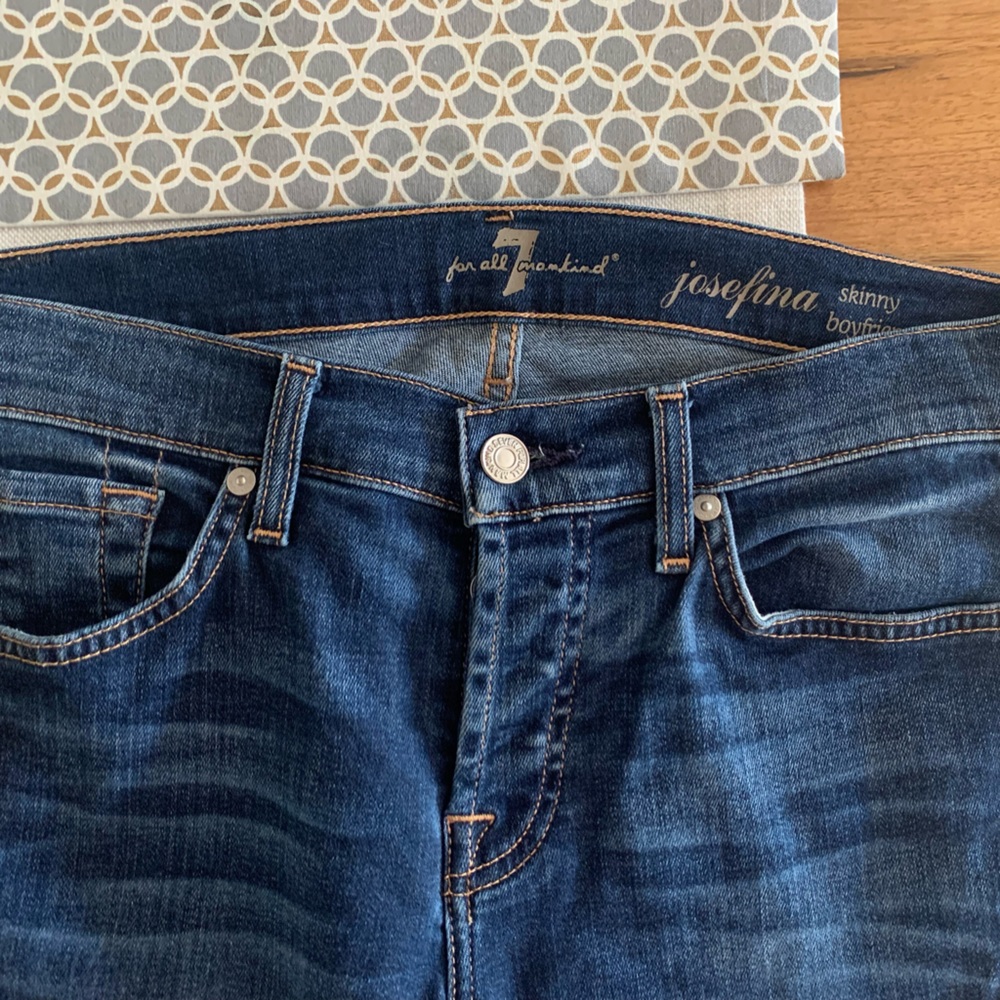 7 for all mankind “josefina” skinny boyfriend jean